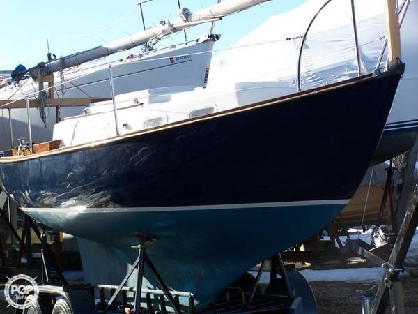 Cape Dory 25 sailboat in Macomb Twp, Michigan-USA