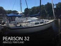 Pearson 323 sailboat in Arnold, Maryland-USA