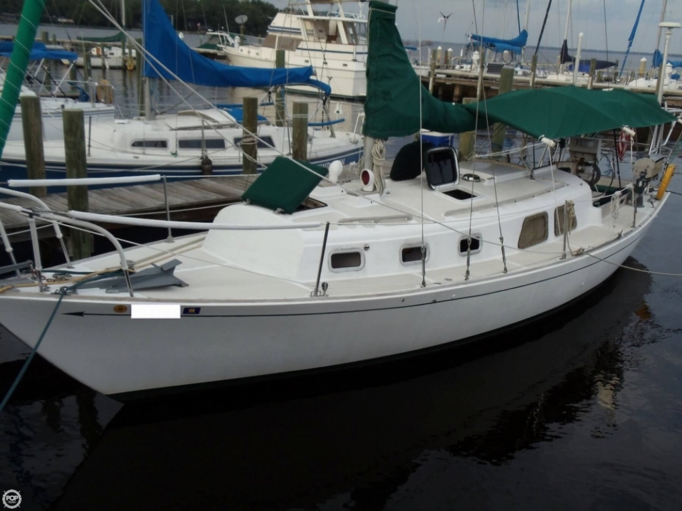 1970 Bristol Yachts 33 SL - JustSailboats.com